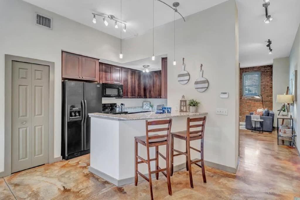 Modern, Insta-Worthy 2B Townhome In Walkable Springfield! Jacksonville Exteriör bild