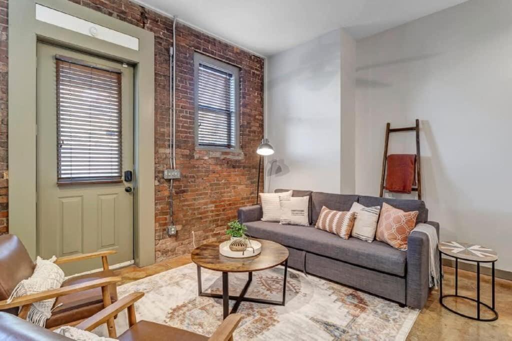 Modern, Insta-Worthy 2B Townhome In Walkable Springfield! Jacksonville Exteriör bild